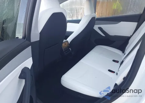 2026 Tesla Model Y Long Range Dual Motor All-Wheel Drive из США, поврежденный, VIN 7SAYGDED3TA477884